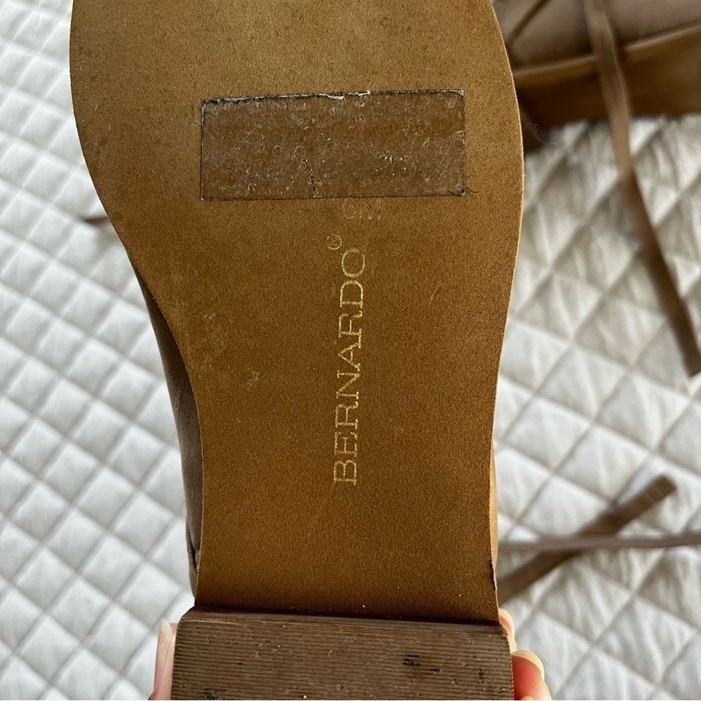Bernardo booties - Picture 7 of 7
